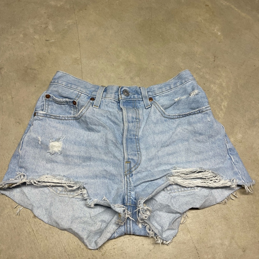 SEXY!!! Levi's 501 High Waist Blue Denim Shorts